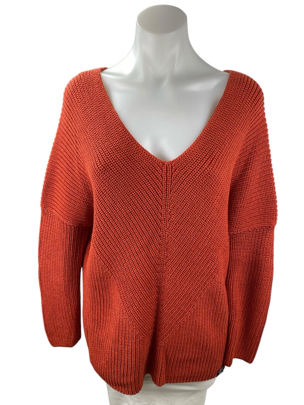 Super Dry Women's Rust Coral Ribbed Knit V Neck Long Sleeve Sweater Top Size 8